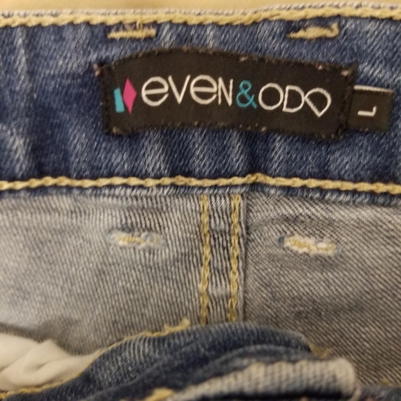 Even & Odd Denim Embroidered Shorts - Picture 5 of 7